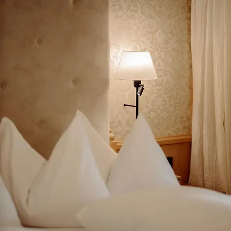فندق Bergheimat 4*